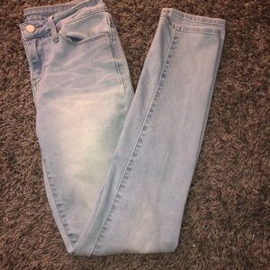 Calvin Klein jeans!
